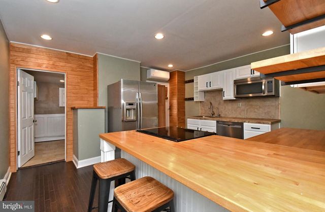 224 BRITTMOIR AVE, Conshohocken, PA 19428