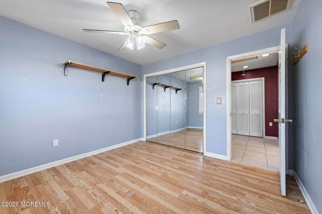 5 Fresno Street, Barnegat, NJ 08005