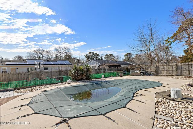 5 Fresno Street, Barnegat, NJ 08005