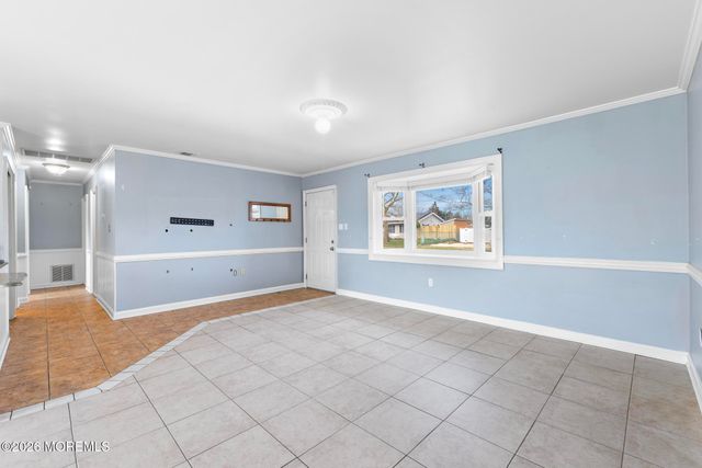 5 Fresno Street, Barnegat, NJ 08005