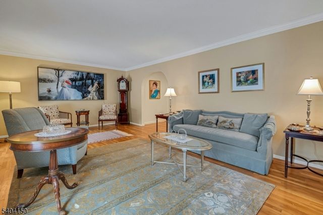 31 Garfield Ave, Madison Boro, NJ 07940