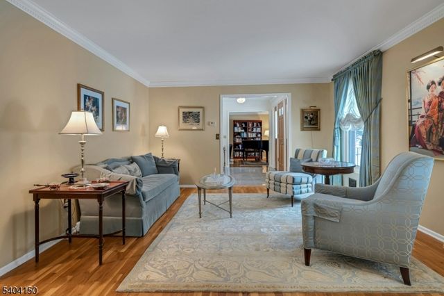 31 Garfield Ave, Madison Boro, NJ 07940