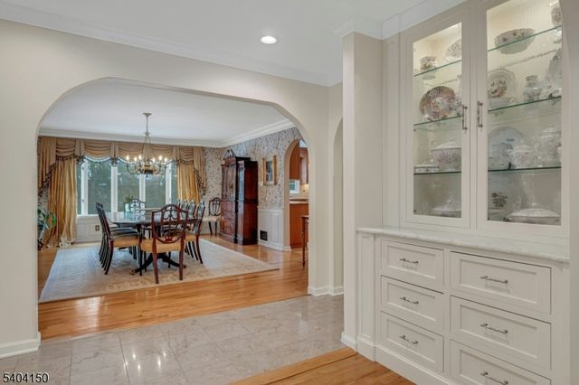 31 Garfield Ave, Madison Boro, NJ 07940