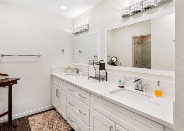 820 Cardamom Ct, Chula Vista, CA 91910