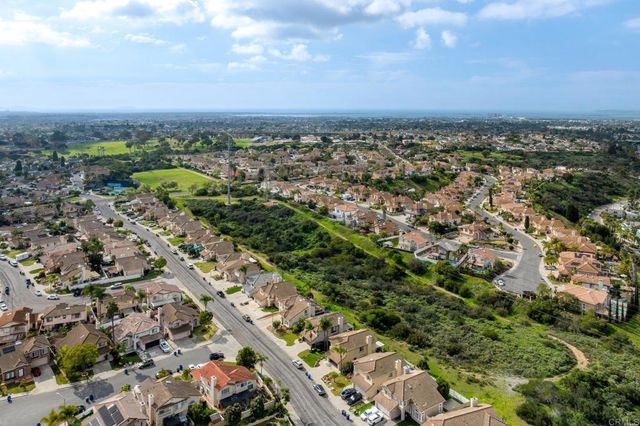 820 Cardamom Ct, Chula Vista, CA 91910