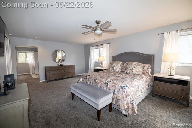 625 Island Drive, White Lake, MI 48386