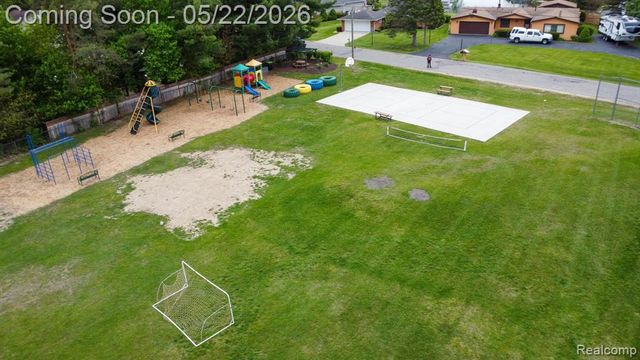 625 Island Drive, White Lake, MI 48386