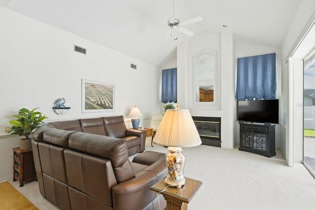 537 BELTED KINGFISHER DRIVE N, Palm Harbor, FL 34683