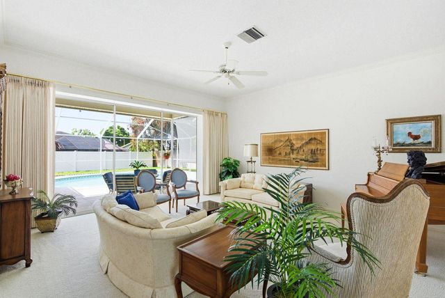 537 BELTED KINGFISHER DRIVE N, Palm Harbor, FL 34683