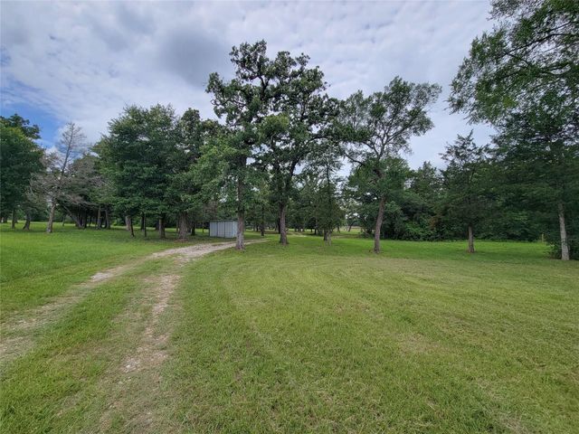 1785 Misty Hollow Lane, Bedias, TX 77831
