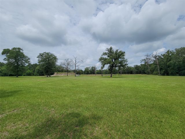 1785 Misty Hollow Lane, Bedias, TX 77831