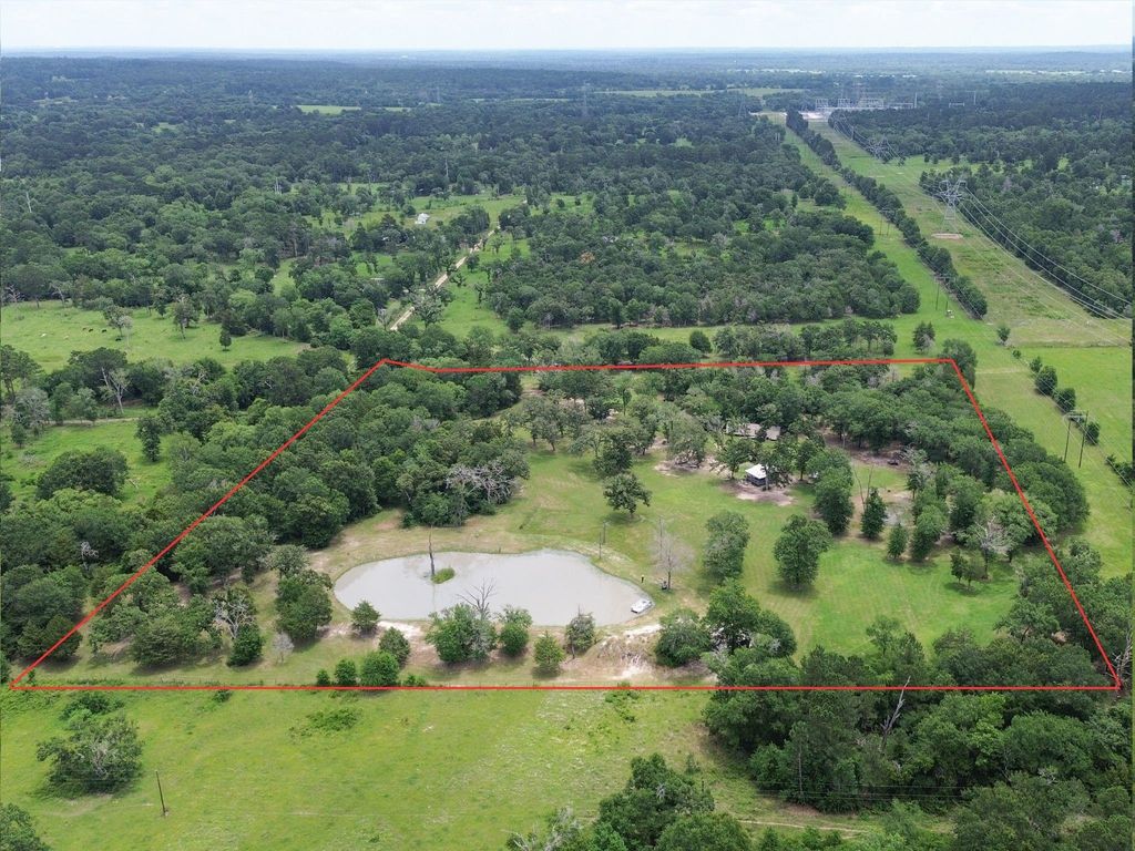 1785 Misty Hollow Lane, Bedias, TX 77831