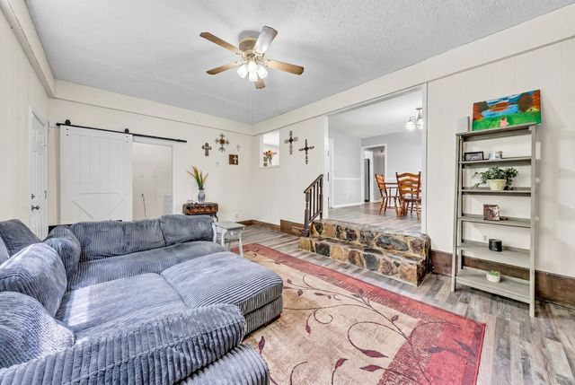 135 Briarwood Ct, Estill Springs, TN 37330