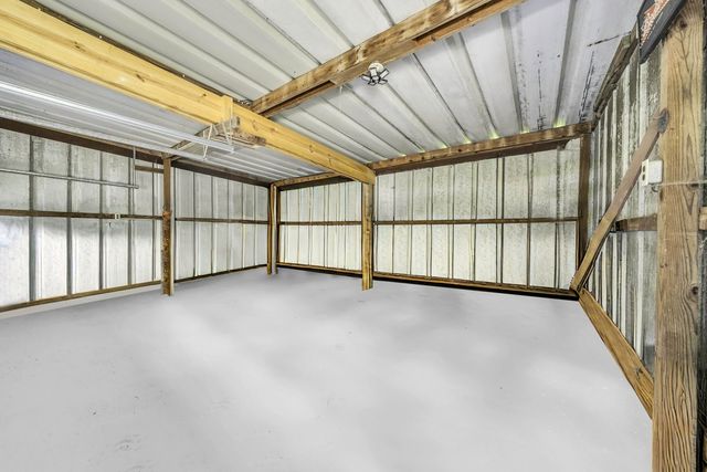 135 Briarwood Ct, Estill Springs, TN 37330