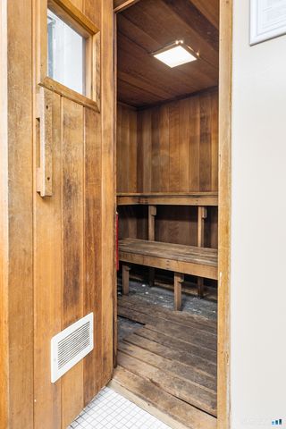 1633 Washington Boulevard APT 3D, Stamford, CT 06902