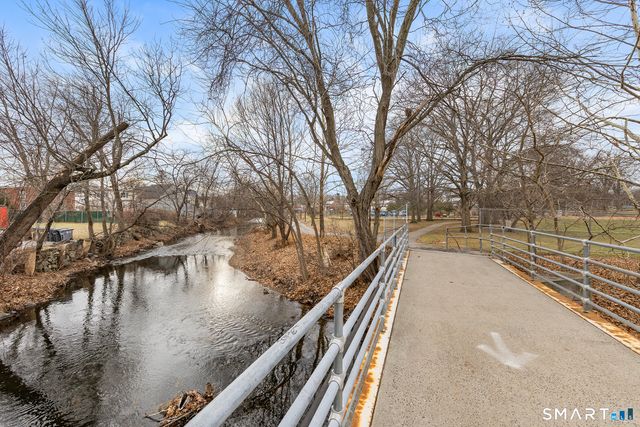 1633 Washington Boulevard APT 3D, Stamford, CT 06902