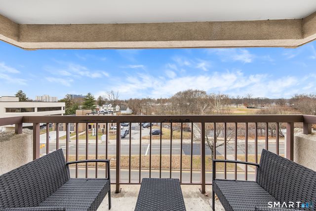 1633 Washington Boulevard APT 3D, Stamford, CT 06902