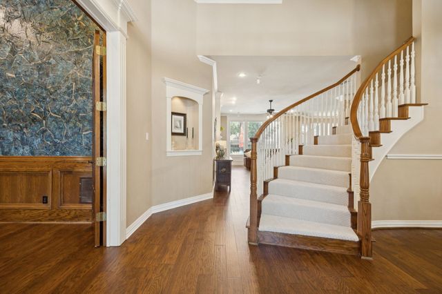 3405 Vista Chase Court, Arlington, TX 76001