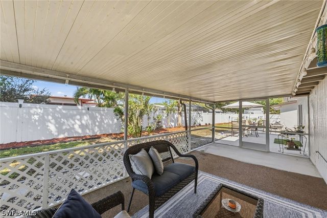 137 Vermont AVE, Fort Myers, FL 33905