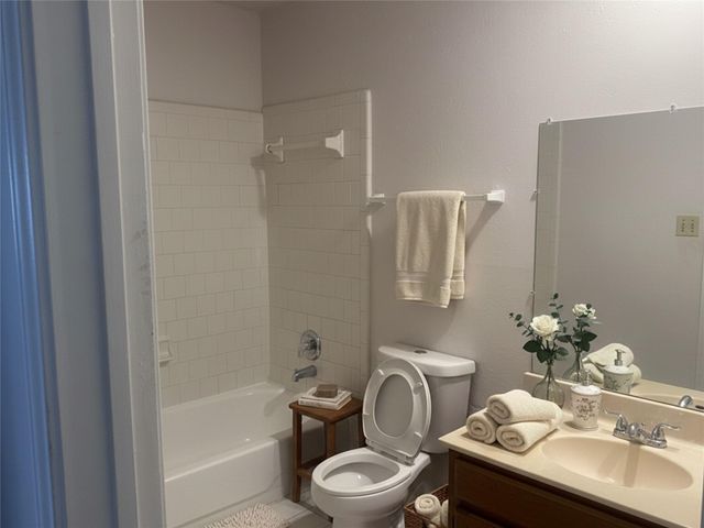 12328 Springcrest Drive, Houston, TX 77072