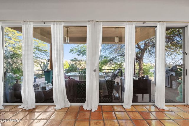 42421 N Deer Trail Road, Cave Creek, AZ 85331