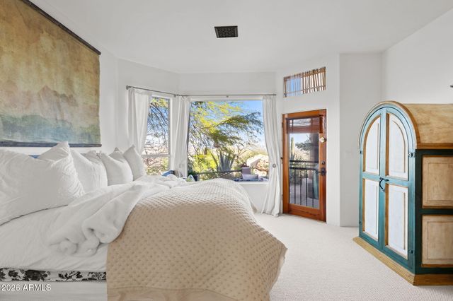 42421 N Deer Trail Road, Cave Creek, AZ 85331