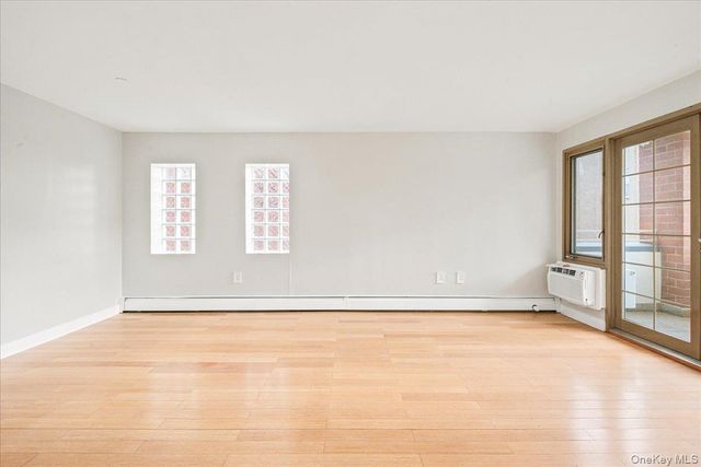 83-75 117th Street 4D, Kew Gardens, NY 11415