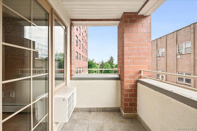 83-75 117th Street 4D, Kew Gardens, NY 11415