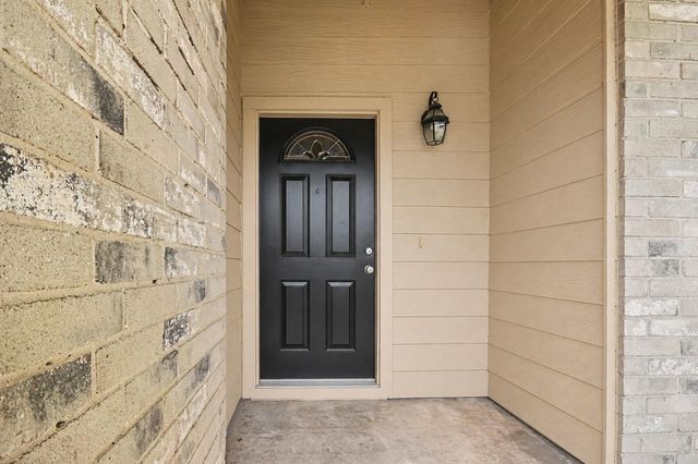 1227 Mission Drive, La Porte, TX 77571