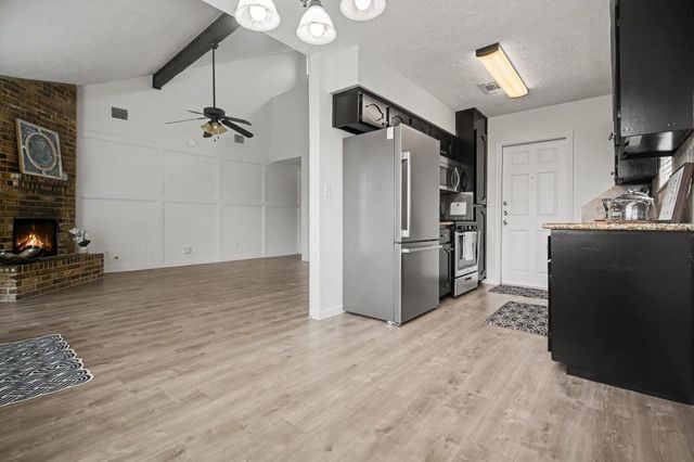1227 Mission Drive, La Porte, TX 77571