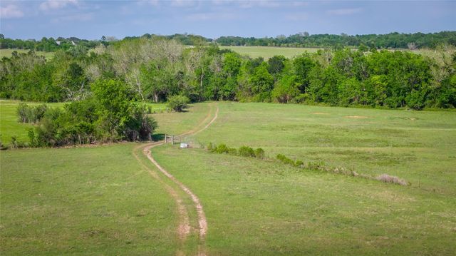 4201 Krueger Road, Chappell Hill, TX 77880