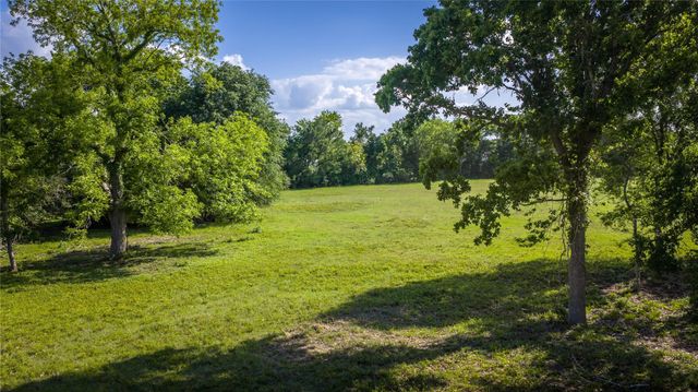 4201 Krueger Road, Chappell Hill, TX 77880