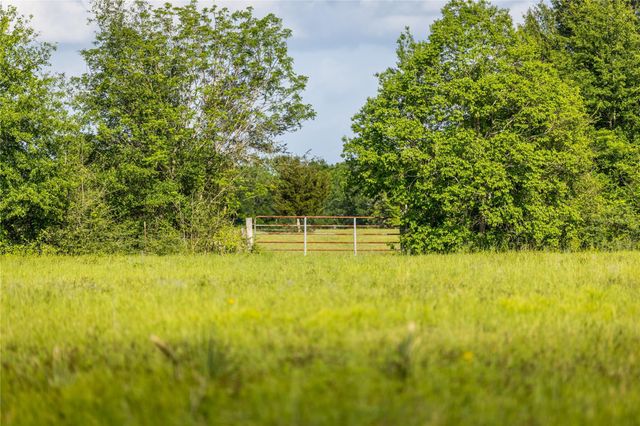 4201 Krueger Road, Chappell Hill, TX 77880