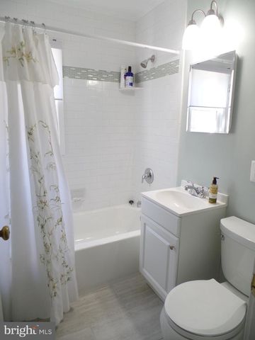 1910 HILLSIDE DR, Falls Church, VA 22043