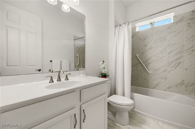 14809 Windward LN, Naples, FL 34114