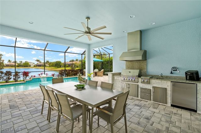 14809 Windward LN, Naples, FL 34114