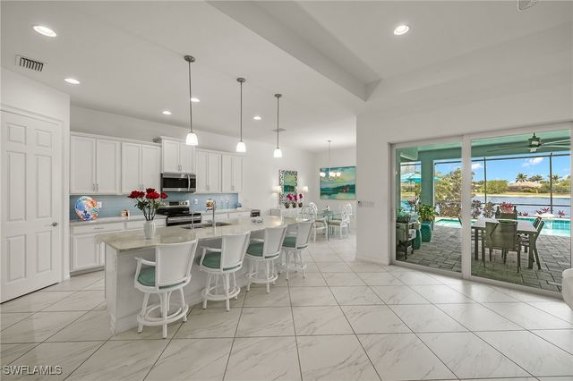 14809 Windward LN, Naples, FL 34114