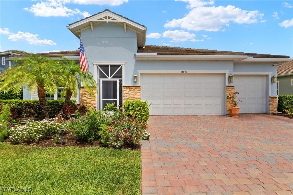14809 Windward LN, Naples, FL 34114