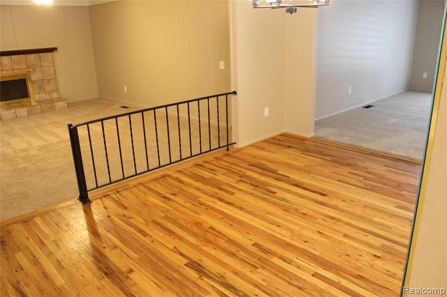 17155 Lincoln Drive, Southfield, MI 48076