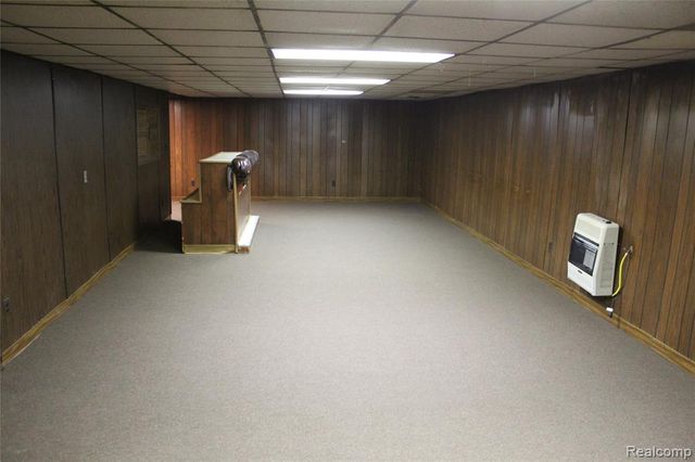 17155 Lincoln Drive, Southfield, MI 48076