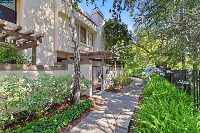 512 Churchill Downs Ct, Walnut Creek, CA 94597