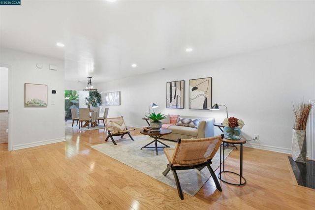 512 Churchill Downs Ct, Walnut Creek, CA 94597