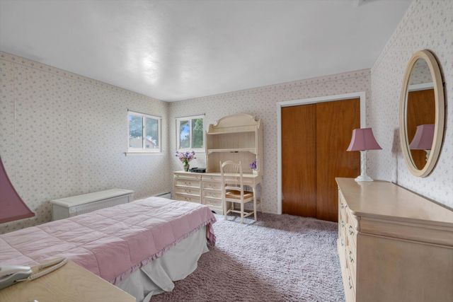 590 W Broadway, Cedarhurst, NY 11516