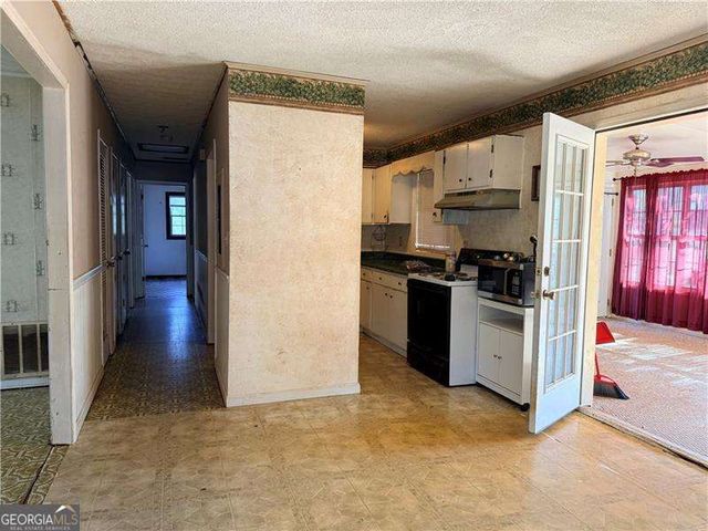 1406 Sycamore Drive, Kennesaw, GA 30152