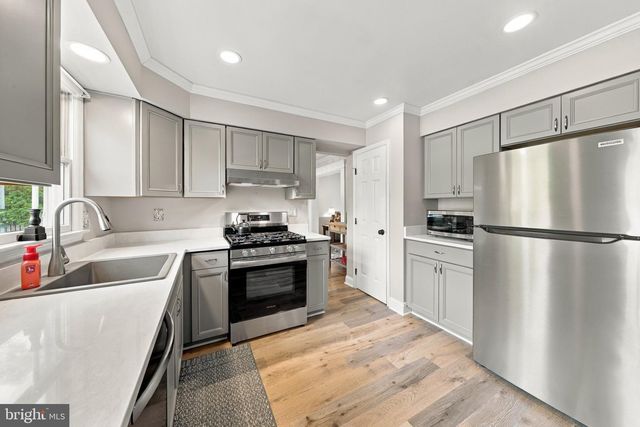 49 DOGWOOD AVE, Glassboro, NJ 08028
