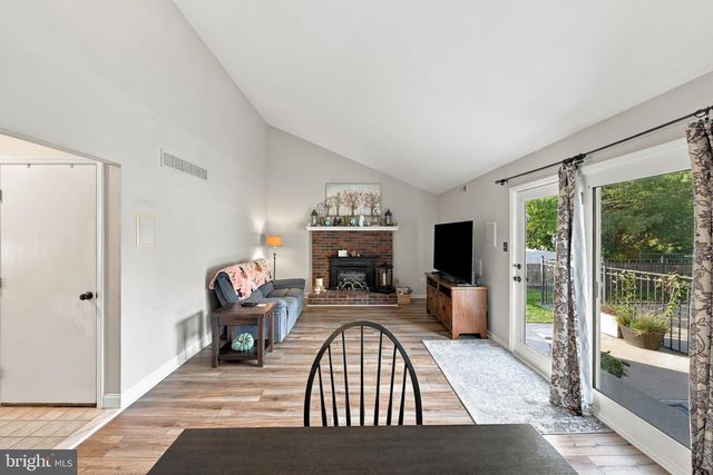 49 DOGWOOD AVE, Glassboro, NJ 08028