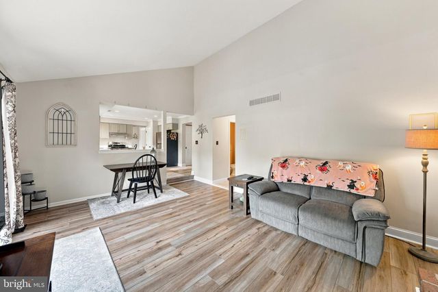 49 DOGWOOD AVE, Glassboro, NJ 08028