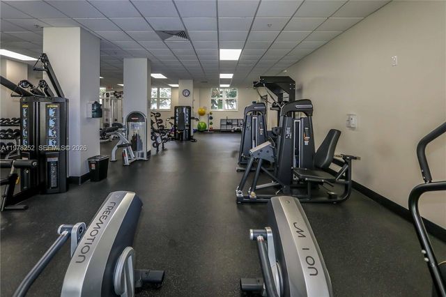 3001 S Ocean Dr 411, Hollywood, FL 33019