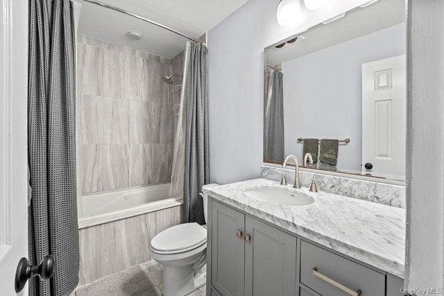 10 Cottage Lane, Suffern, NY 10901