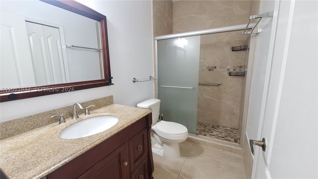 7070 NW 177th St 205-10, Hialeah, FL 33015